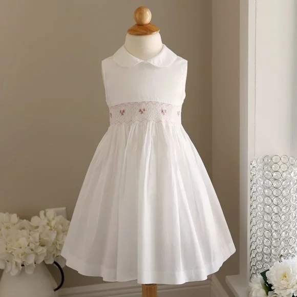 White Smocked Dress Hand Embroidery Sleeveless Luli & Me Size 3T LIKE NEW - Picture 2 of 4